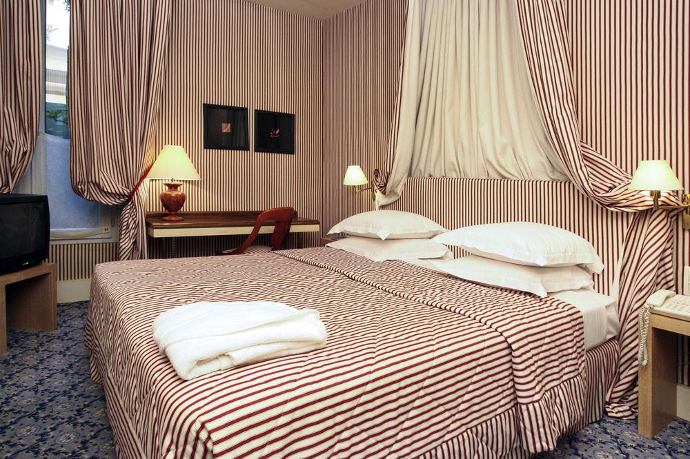 Le Belgrand Hotel Paris Champs Elysees, Tapestry By Hilton Екстер'єр фото