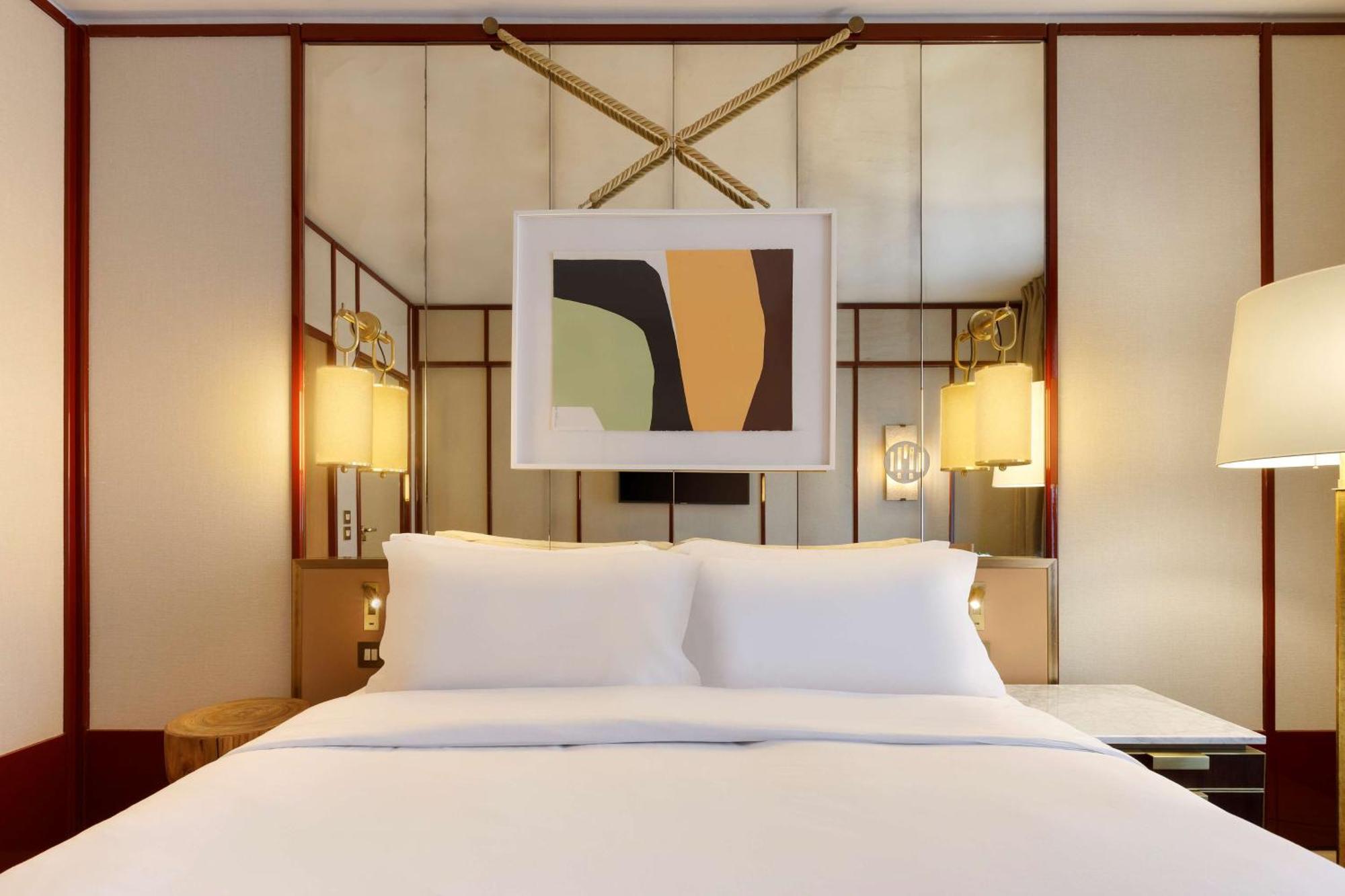 Le Belgrand Hotel Paris Champs Elysees, Tapestry By Hilton Екстер'єр фото