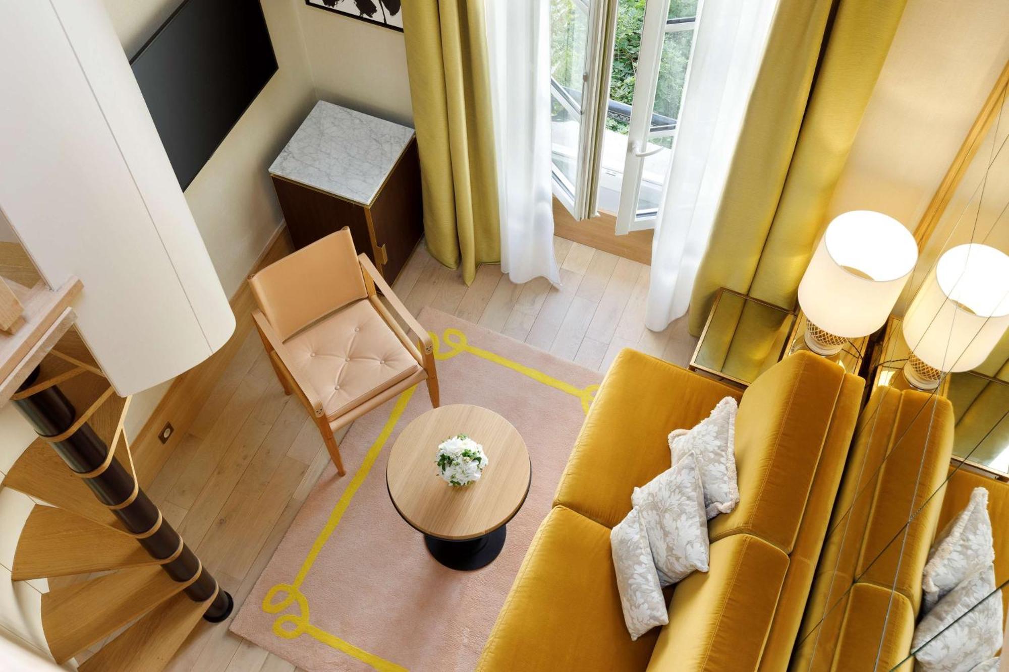 Le Belgrand Hotel Paris Champs Elysees, Tapestry By Hilton Екстер'єр фото