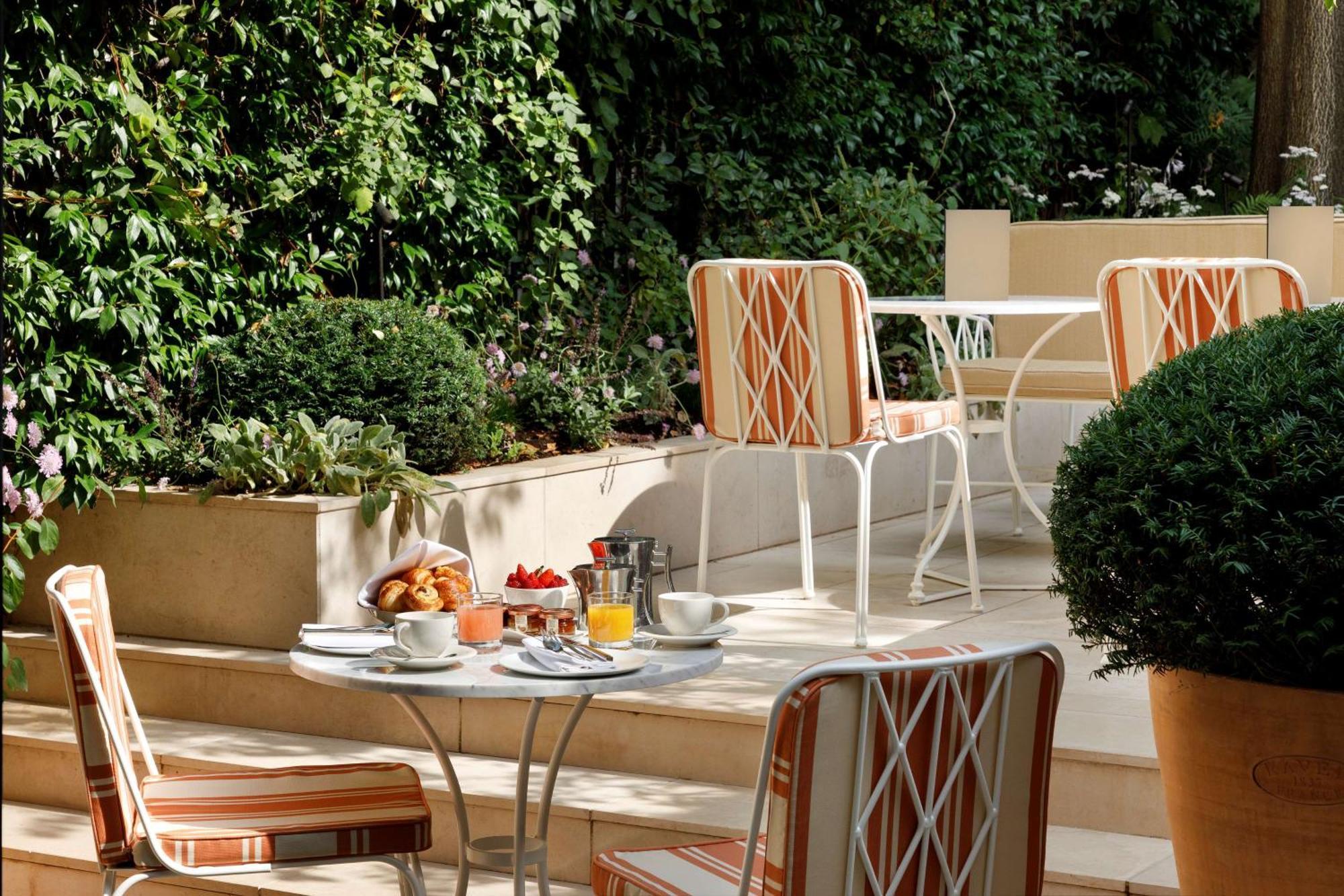 Le Belgrand Hotel Paris Champs Elysees, Tapestry By Hilton Екстер'єр фото
