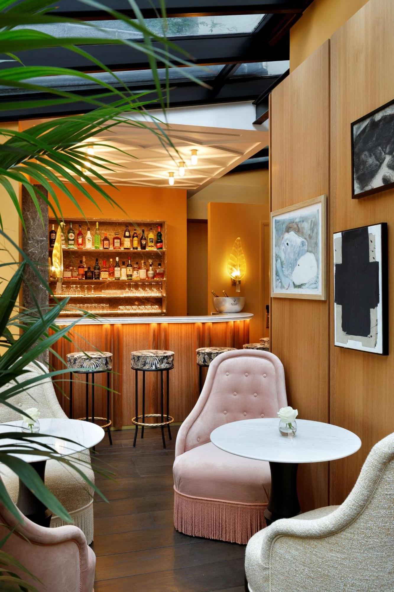 Le Belgrand Hotel Paris Champs Elysees, Tapestry By Hilton Екстер'єр фото